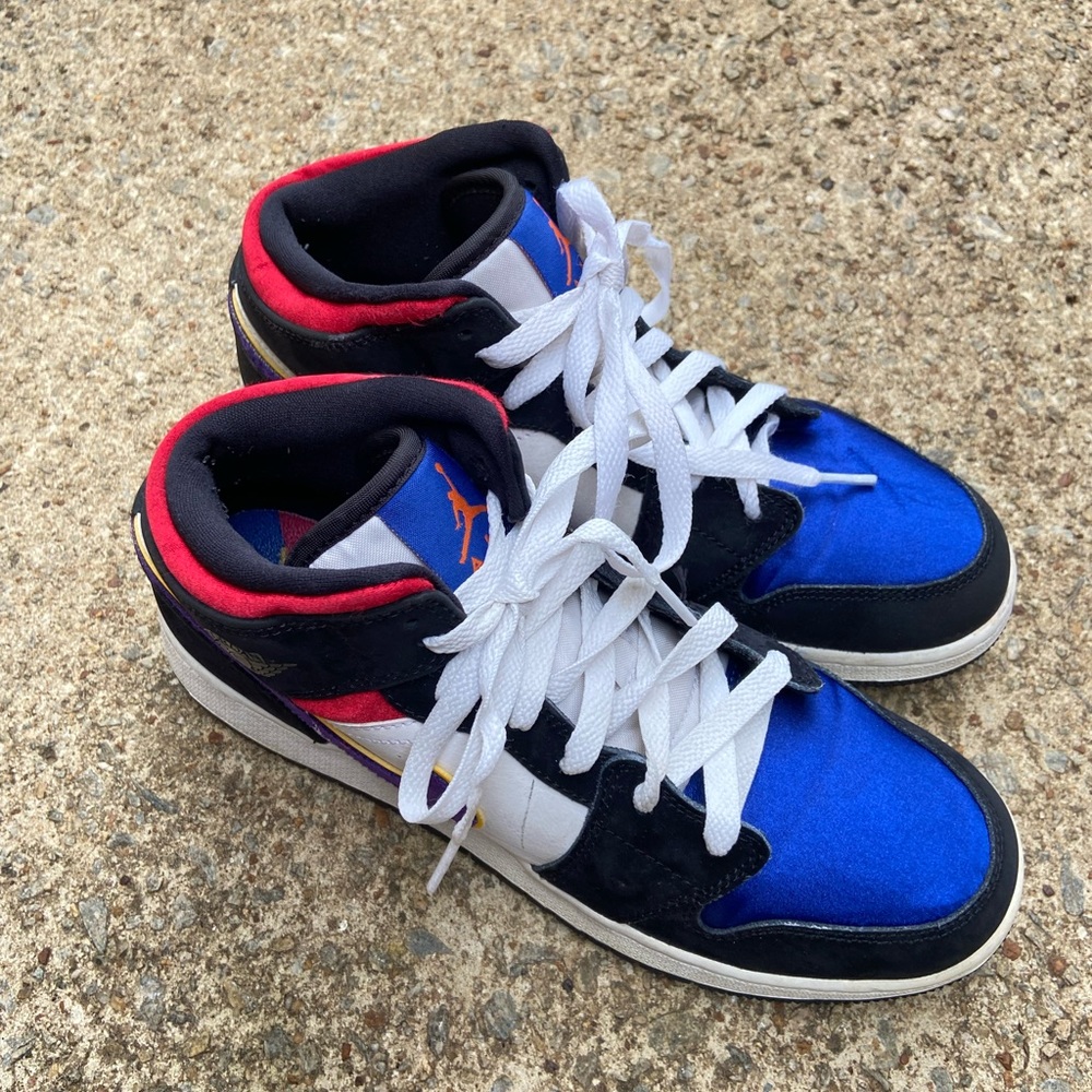 Air Jordan 1 Mid SE Rivals Multi-Color - Picture 2 of 16